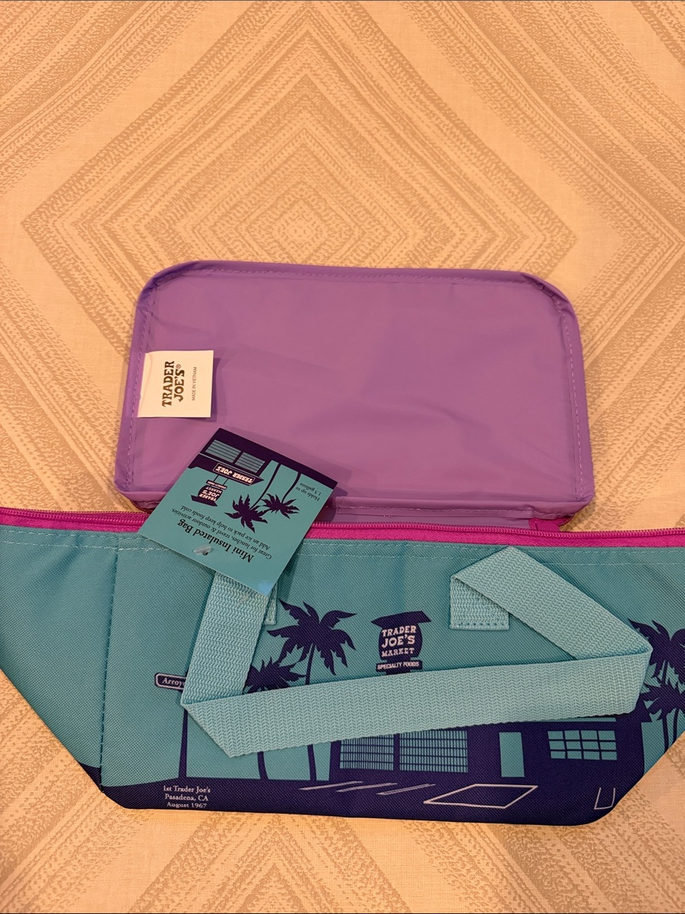 Trader Joe’s Summer 2026 Mini Insulated Lunch Bag Purple & Blue Limited Edit